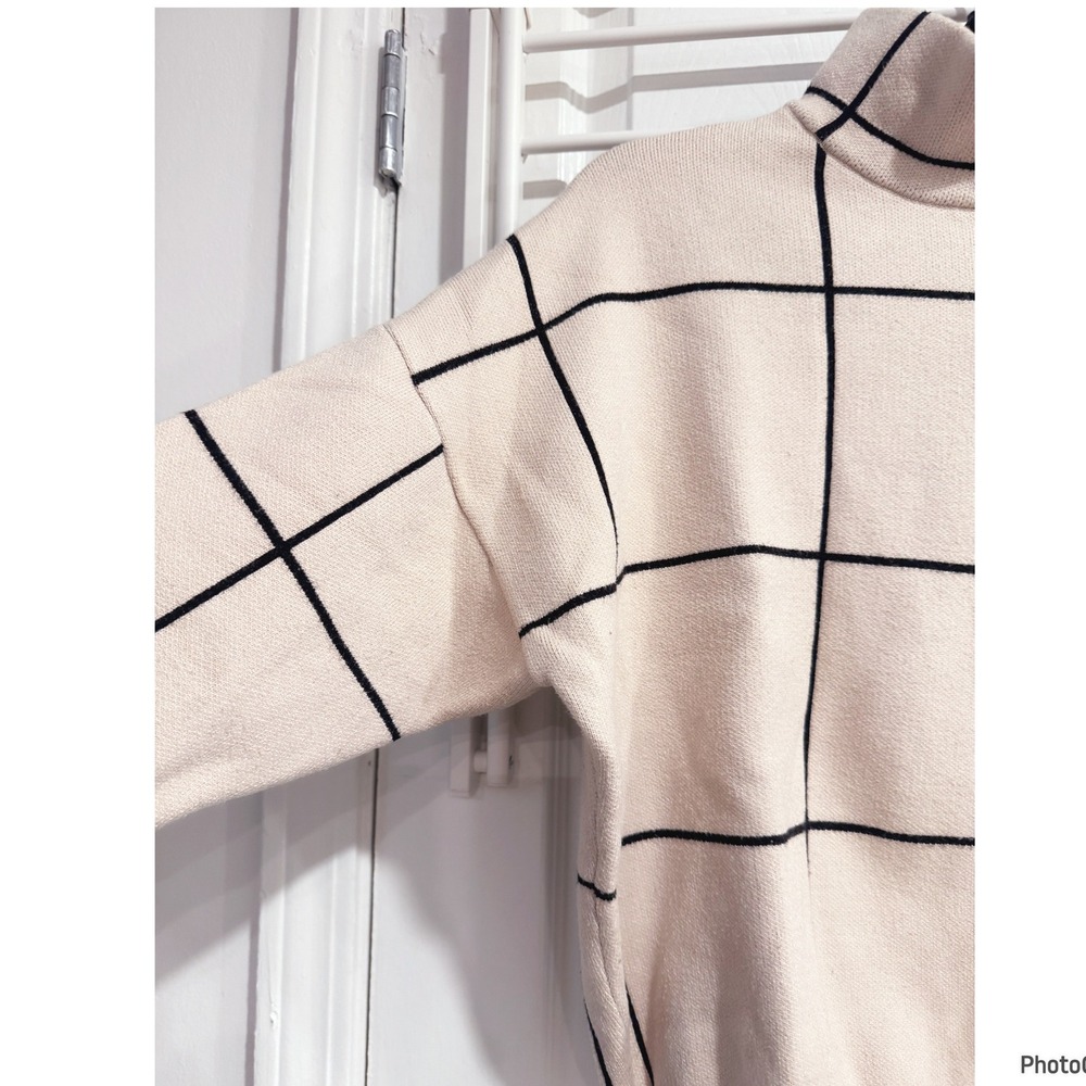 Davi & Dani Cream Grid Print Mockneck Sweater Cottagecore Medium - Picture 2 of 4